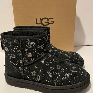 UGG black ankle boots 7